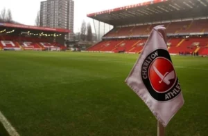 เผชิญศึกหนัก