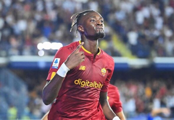 พลาดจุดโทษ