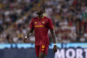 พลาดจุดโทษ