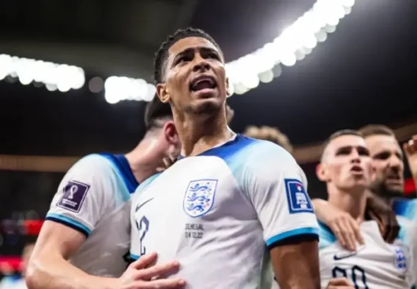 อังกฤษมาแรง