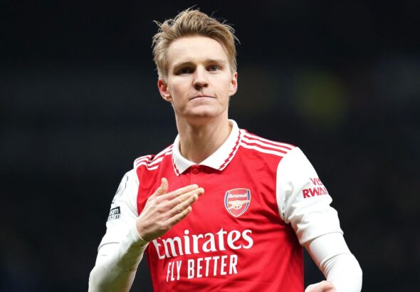 อาร์เตต้าเปลี่ยนผู้เล่น