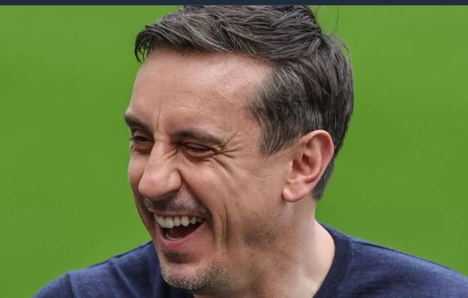 เนวิลล์จวกหงส์แดง