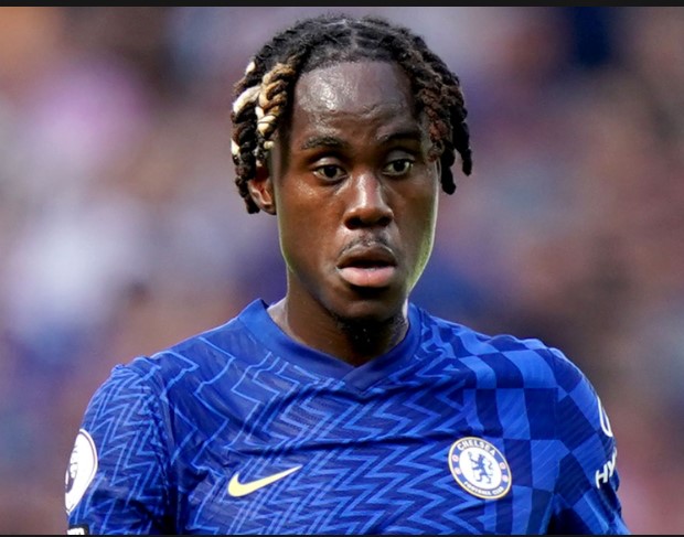 เชลซีโล๊ะนักเตะ