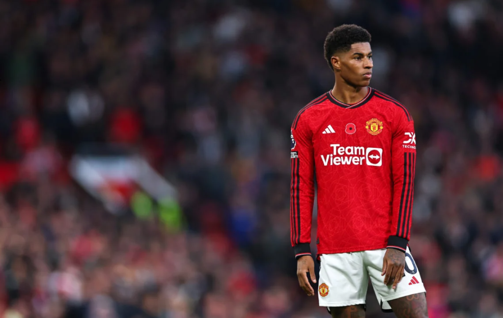 ท่ามกลางกองหน้า